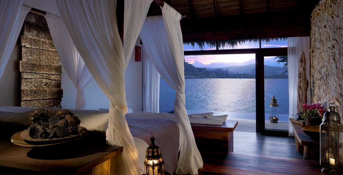 Best Romantic Hotels for Couples and Honeymoon Destinations