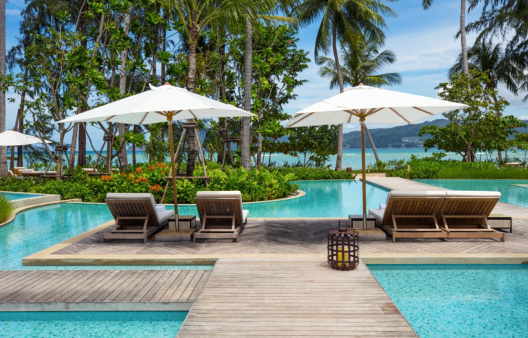 How Hotel Loyalty Programs Can Save You Hundreds of Dollars