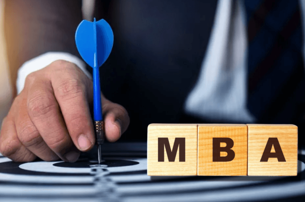 How to Choose the Right Online MBA Program for Your Career Goals